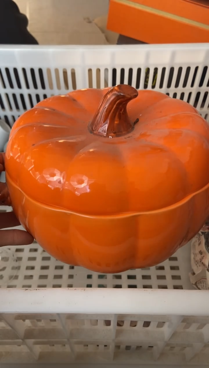 杯无运费险有瑕疵的摄影的产品有使用过的痕迹有点脏介意勿拍