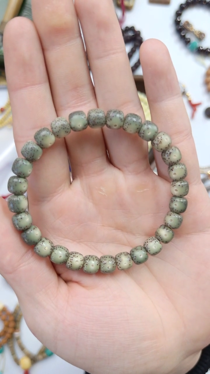 手串星月菩提糯冰双留白同枝货头8*7mm