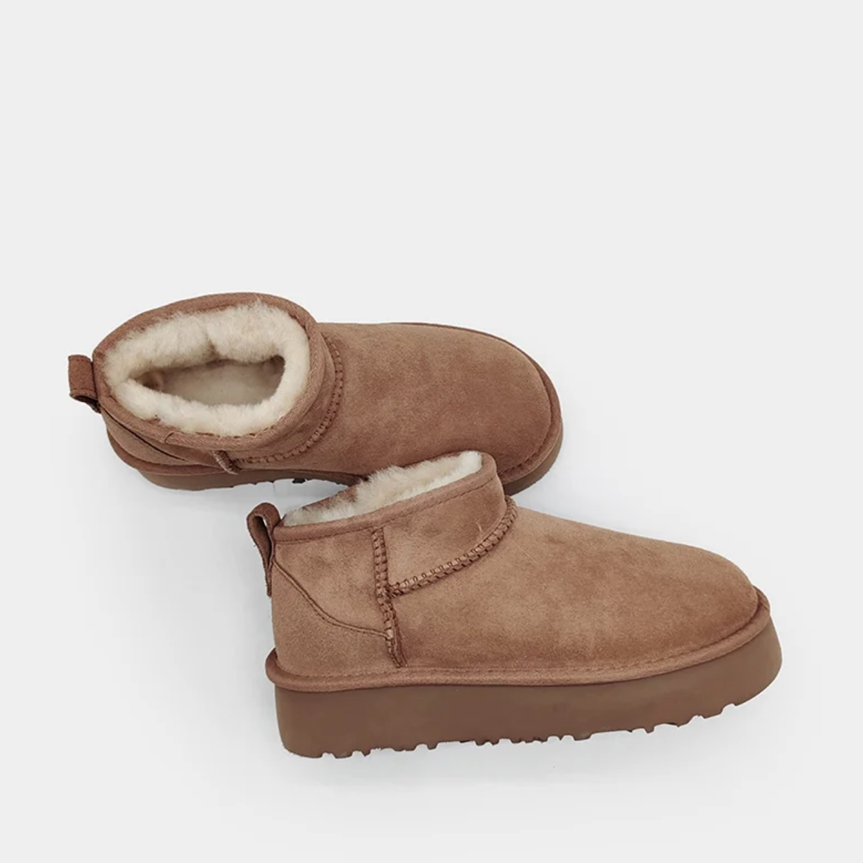 厚底迷你冬雨同款皮毛一体防滑保暖短筒时尚真皮雪地靴