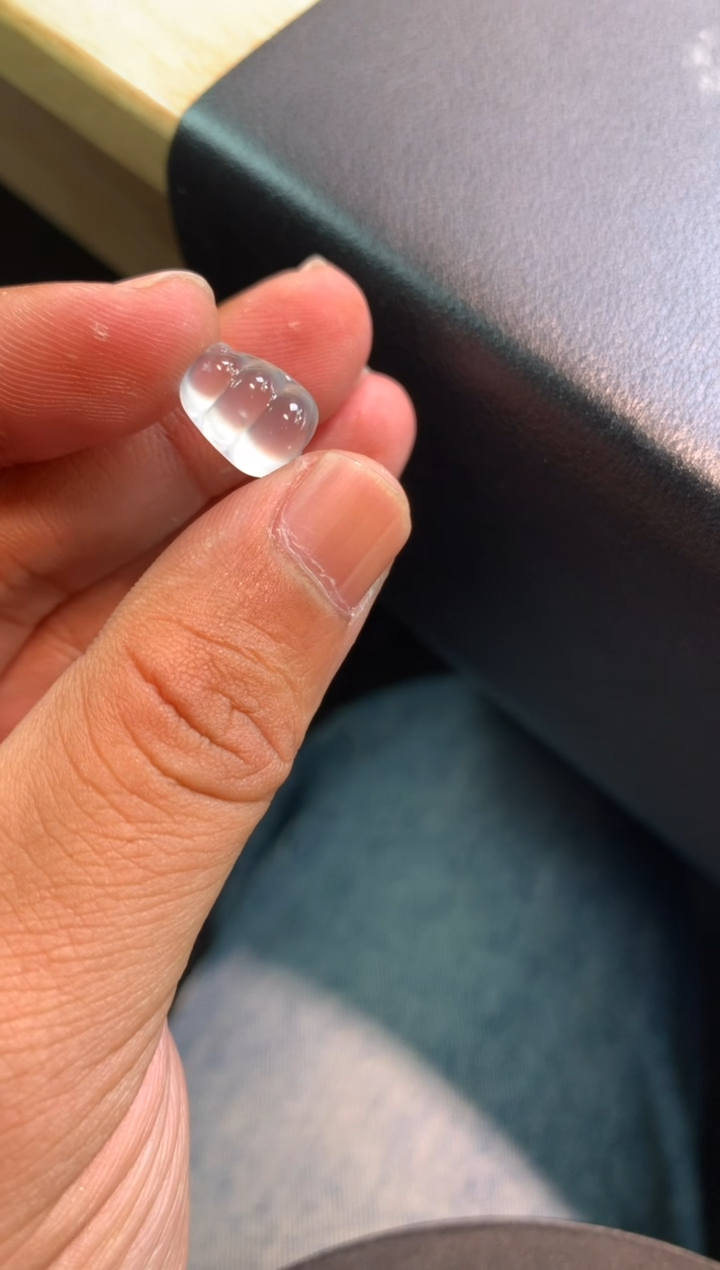 【闪购商品】翡翠颈饰未镶嵌豆子