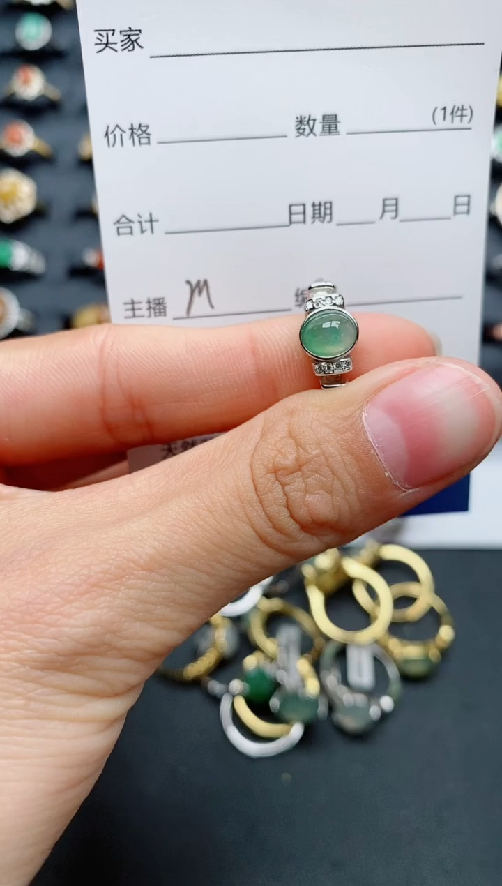 【闪购商品】翡翠戒指银S925镶嵌.............