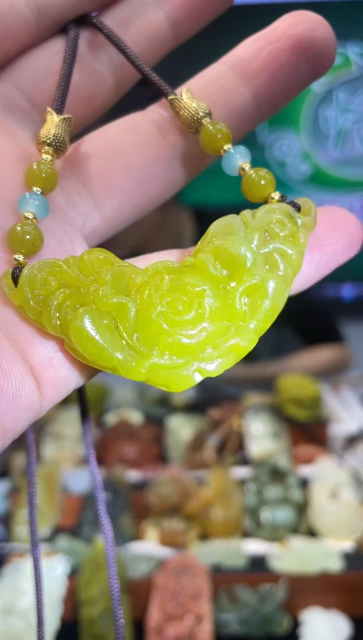 【闪购商品】岫玉吊坠未镶嵌·多样性发货*拍一发一