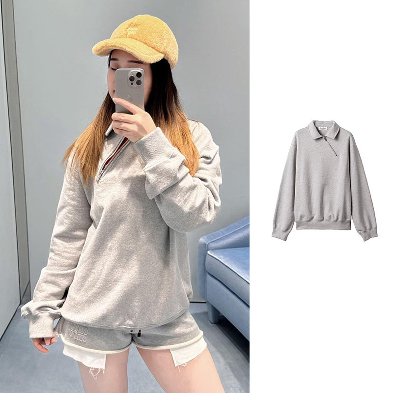 未使用 MIU MIU/缪缪 走秀款灰色斜拉链抓绒长袖卫衣 