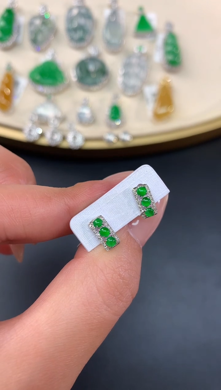 【闪购商品】翡翠耳饰18K金镶嵌A90|2480