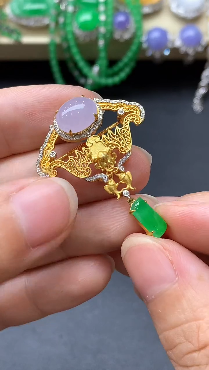 翡翠18K金镶嵌颈饰569-中国好珠宝