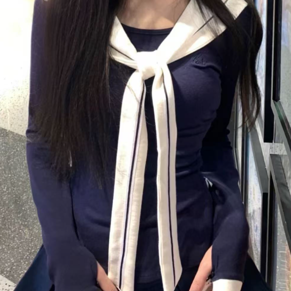 2025夏季碎花辣妹小众干净小个子显瘦纯欲风薄款设计感甜美穿搭