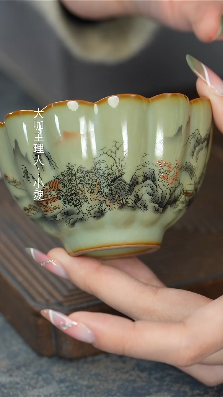 【汝窑异形花瓣杯】【12西泠礼盒】