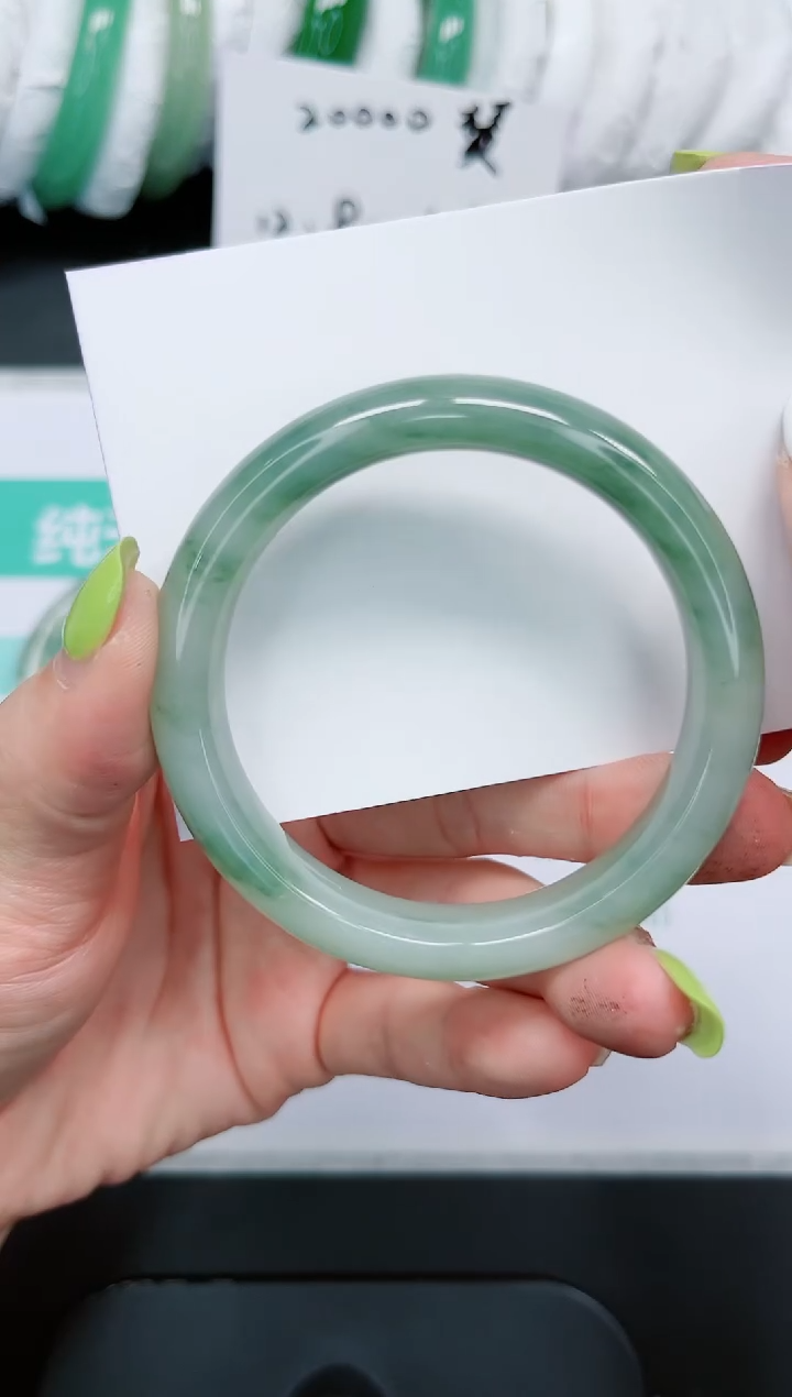 石英质玉手镯未镶嵌783/54