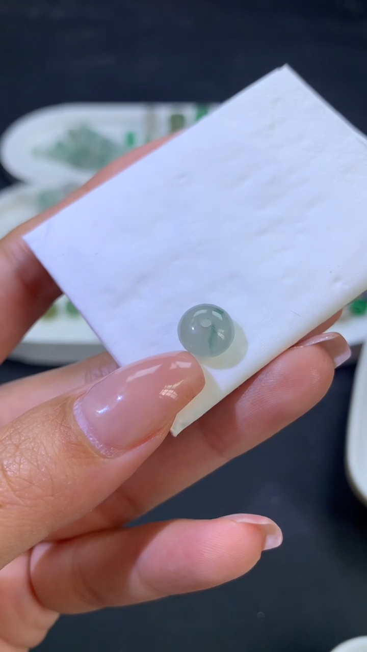 【闪购商品】定制翡翠未镶嵌珠795