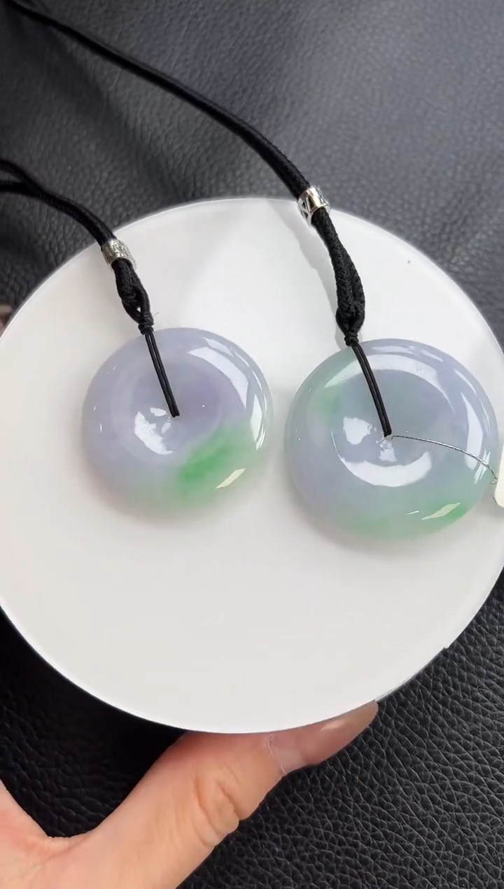 【闪购商品】翡翠颈饰未镶嵌平安扣多样性发一