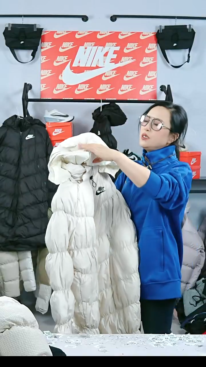 2598闪购编码运动衣以直播间过款为准尺码