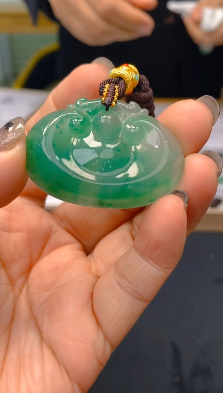 【闪购商品】石英质玉颈饰未镶嵌冰美人非洲翠058