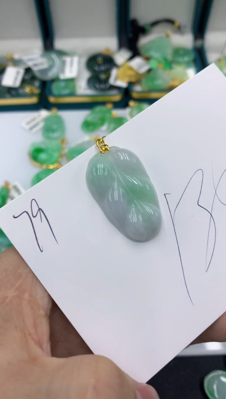 【闪购商品】翡翠颈饰18K金镶嵌号链接11111