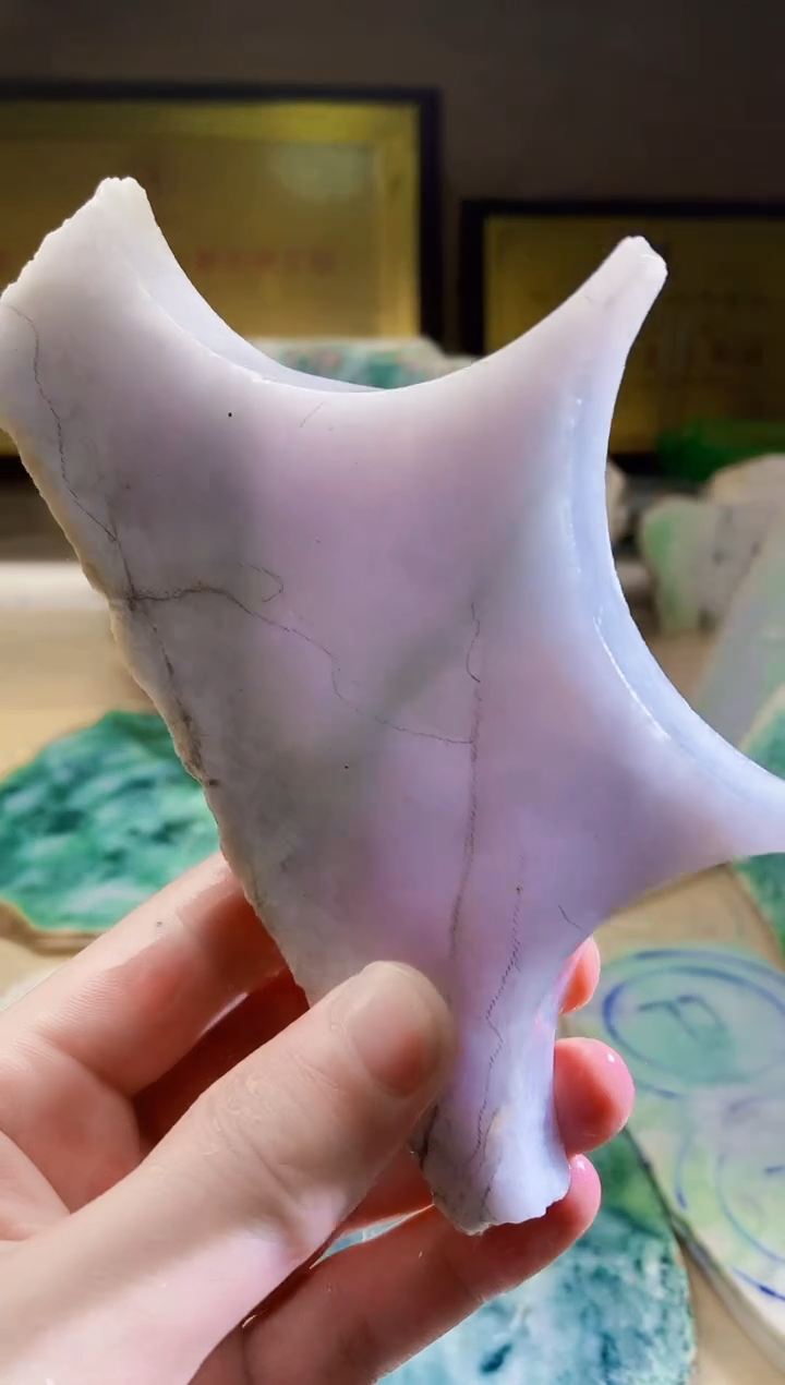 翡翠挂件未镶嵌A货张麦4386