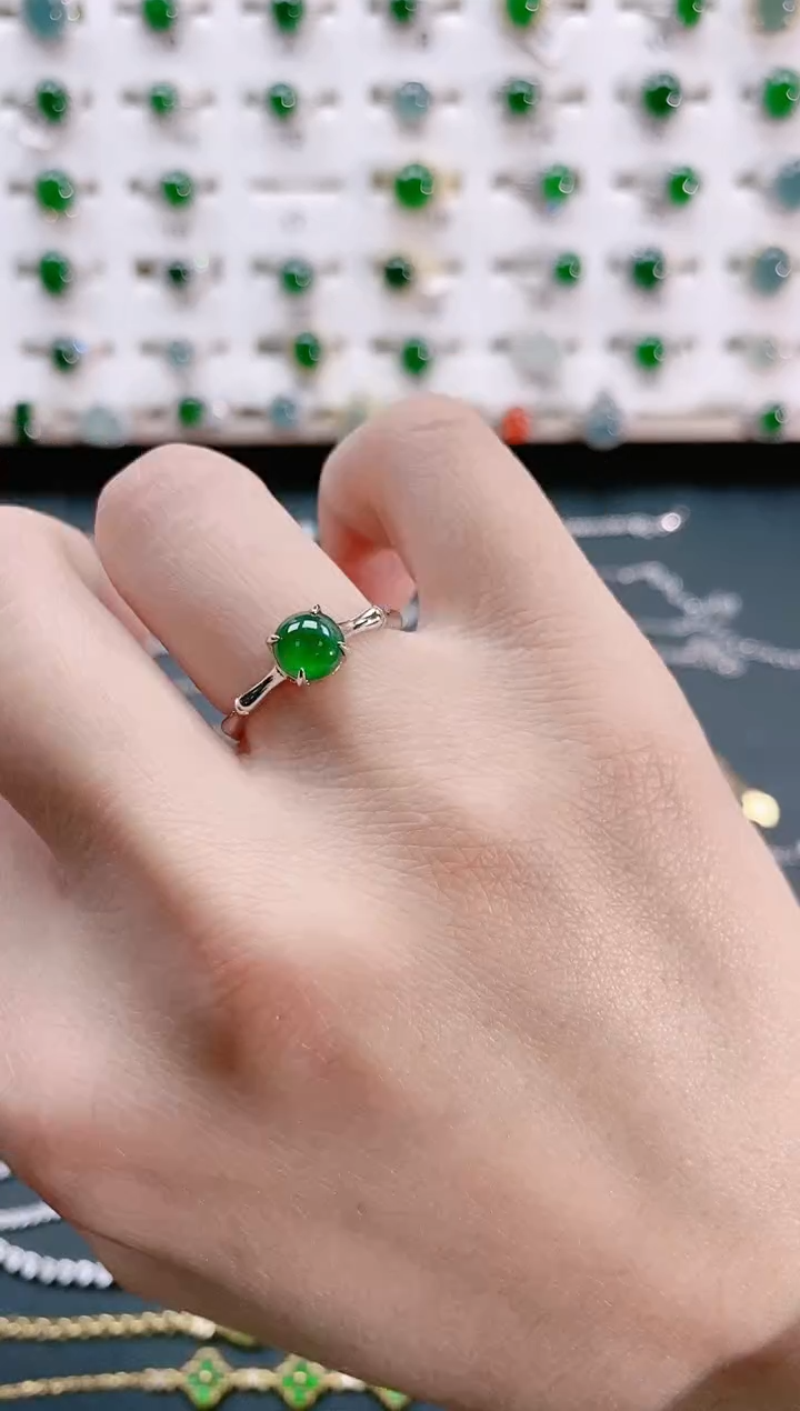【闪购商品】翡翠戒指银S925镶嵌天然翡翠
