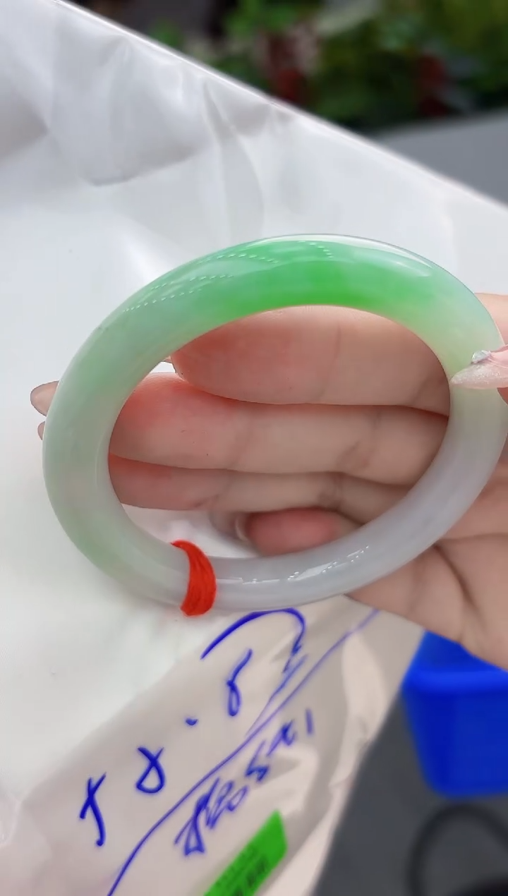 【闪购商品】翡翠手镯未镶嵌翡翠手镯