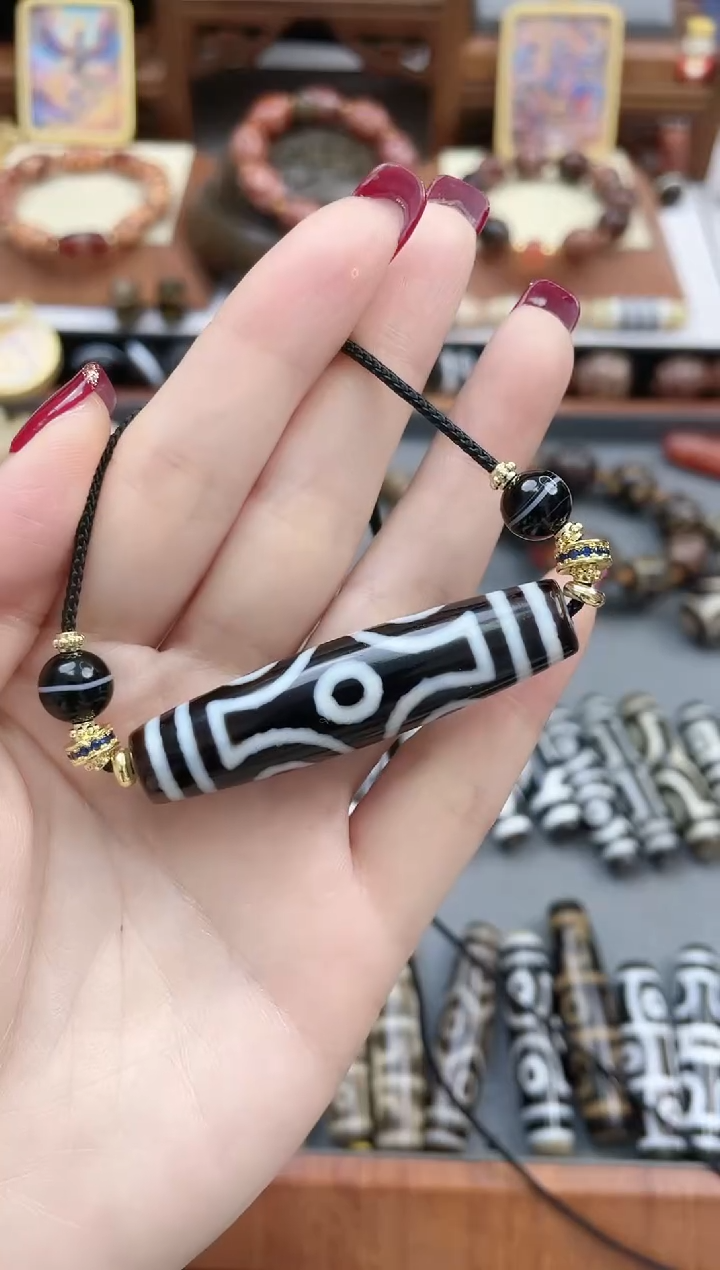 【闪购商品】玛瑙/玉髓珠珠未镶嵌黑白十字李艳