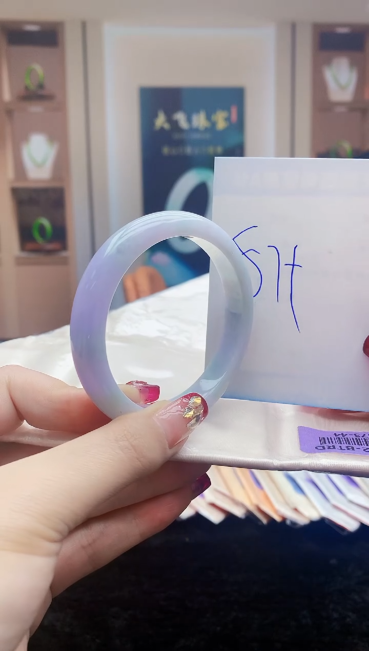 【闪购商品】翡翠手镯未镶嵌      H73-44