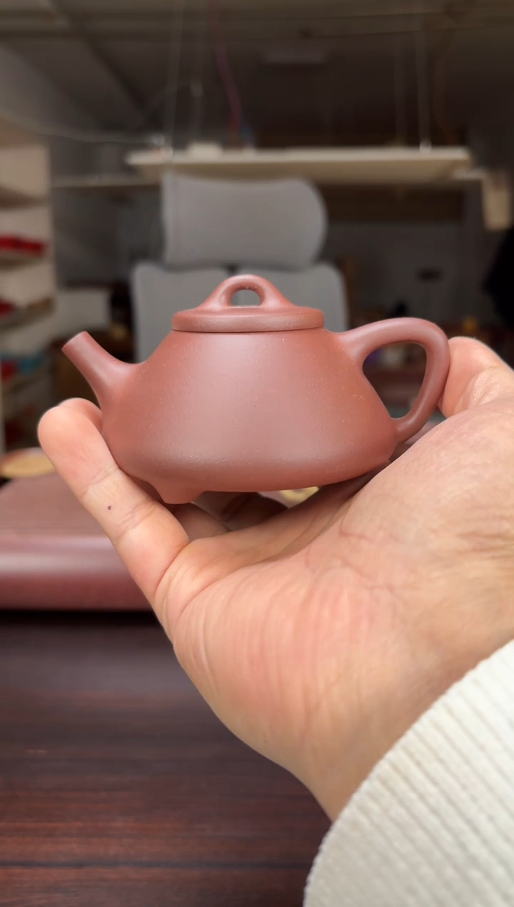 茶壶紫砂半手工紫泥石瓢140毫升