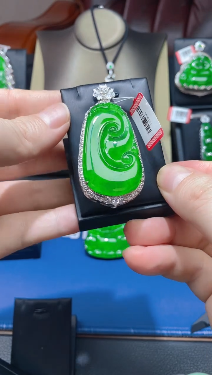 【闪购商品】翡翠颈饰未镶嵌天然A货翡翠W62