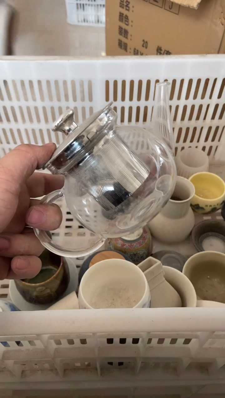 无运费险有瑕疵的摄影的产品有使用过的痕迹有点脏介意勿拍