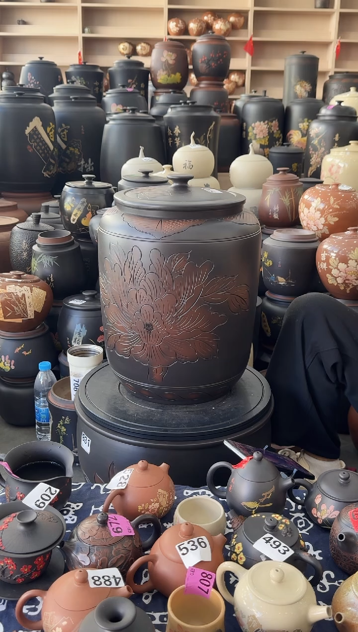 罐瑕疵茶缸高44cm牡丹    510