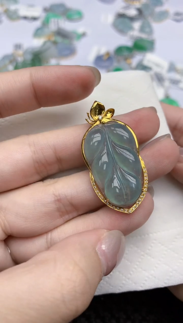【闪购商品】翡翠颈饰18K金镶嵌天然翡翠A货