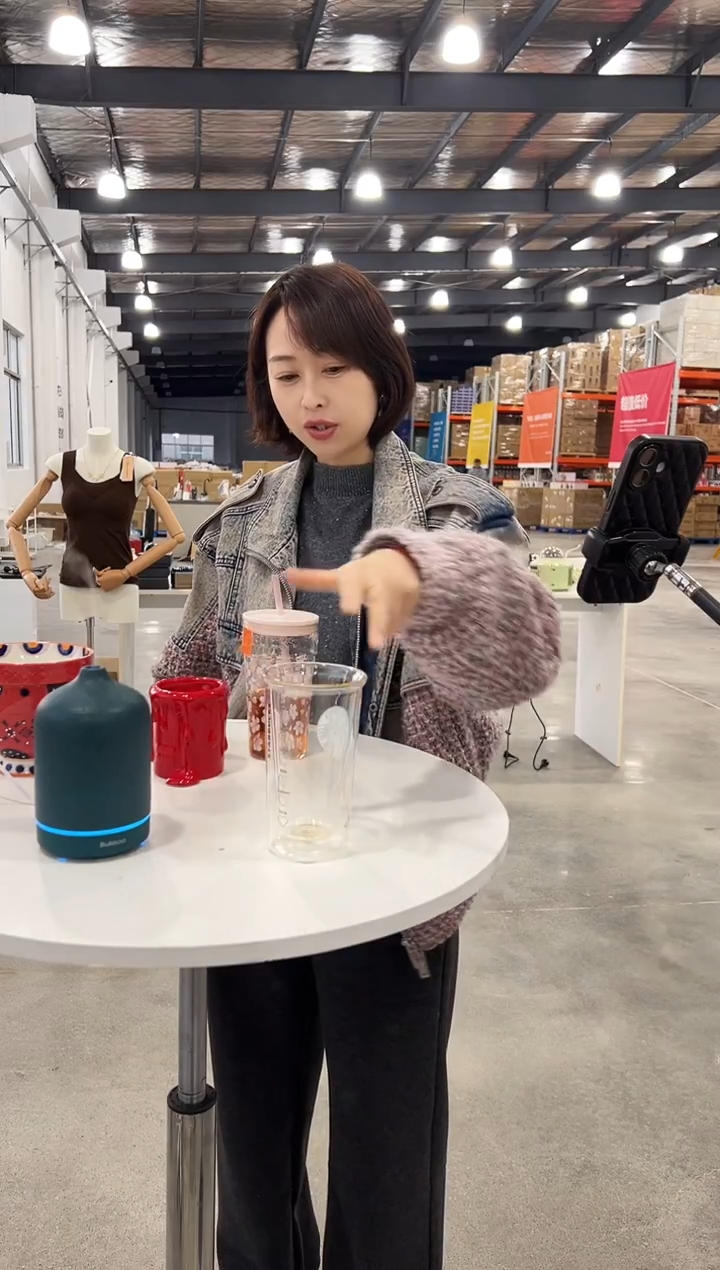 有机玻璃透明女神双层杯