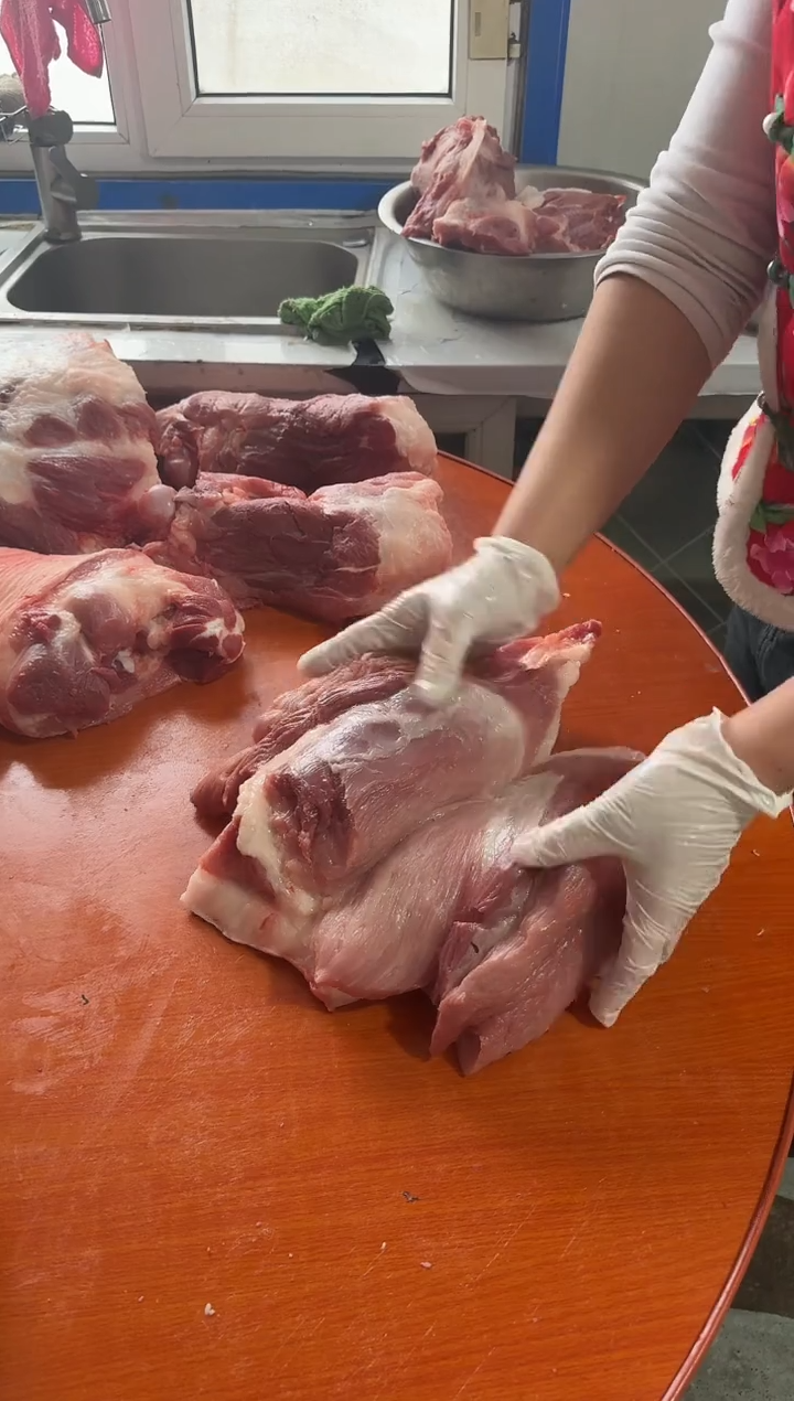 中国大陆180食用农产品聚**缘猪后丘肉3.64聚缘惜缘