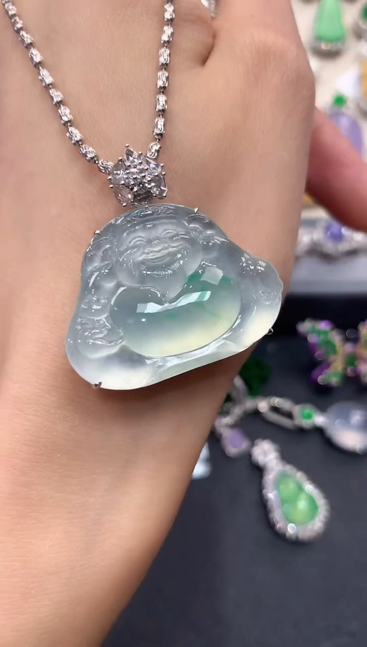 【闪购商品】翡翠吊坠(不含链)18K金镶嵌w59
