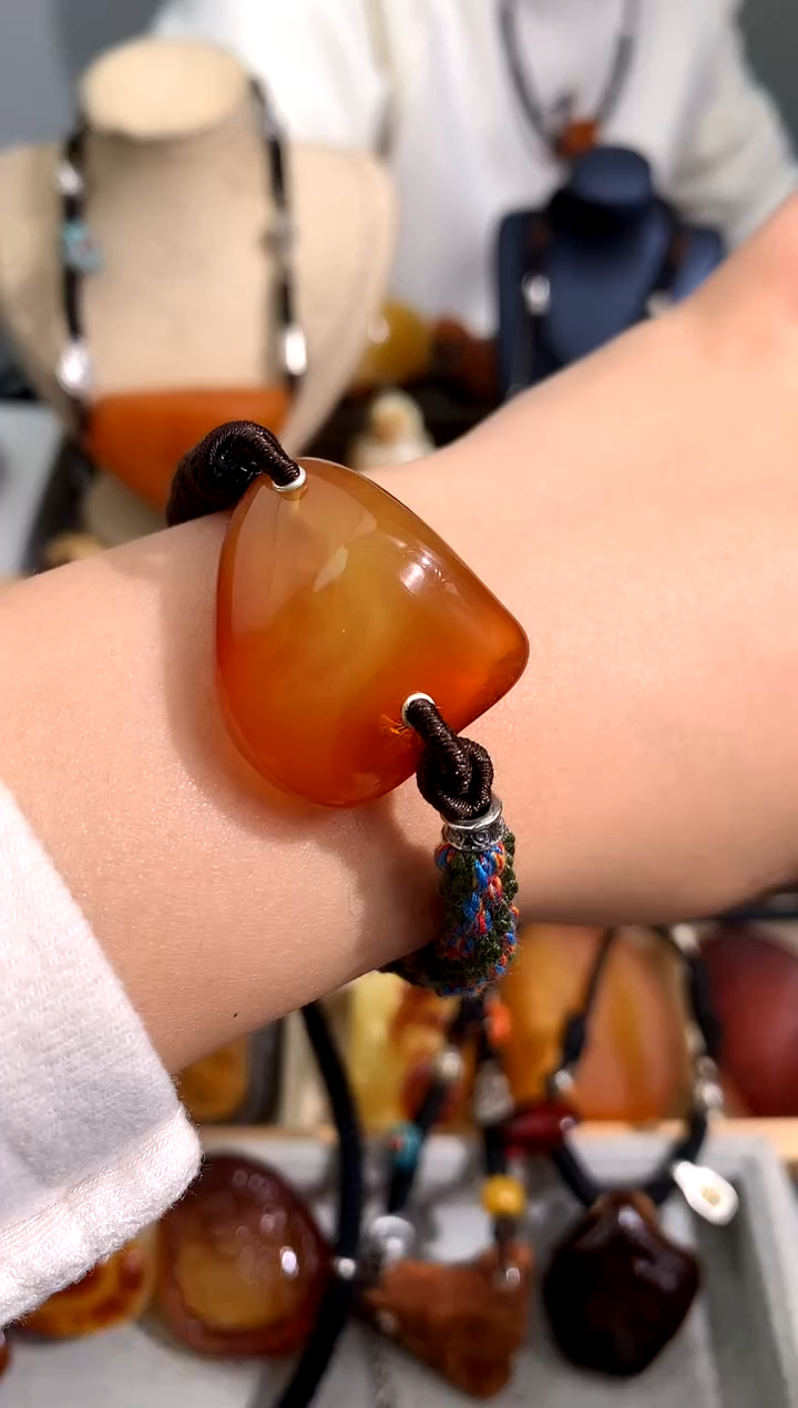 【闪购商品】蜜蜡裸石未镶嵌似玉