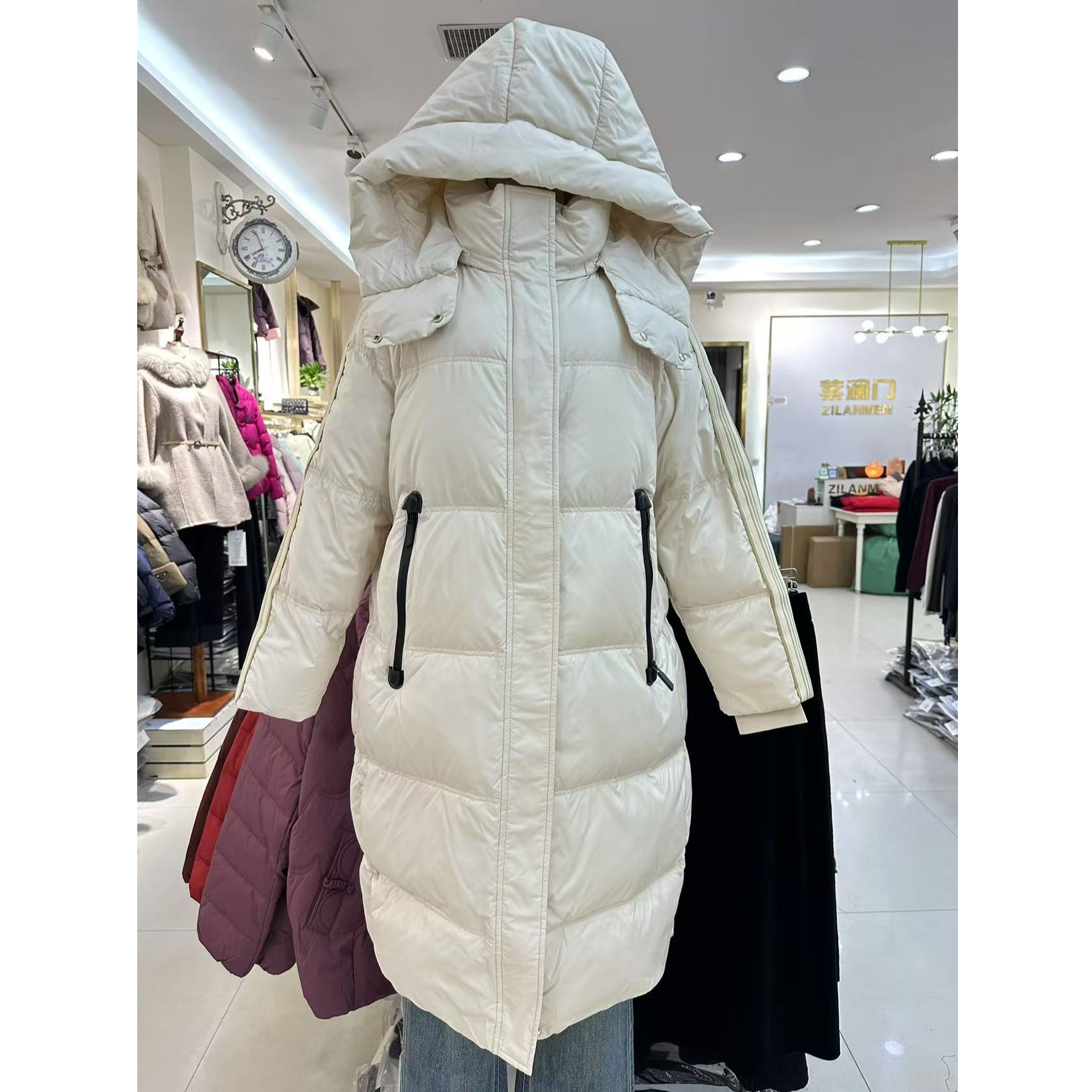 拉链立领厚款羽绒服连帽中长款