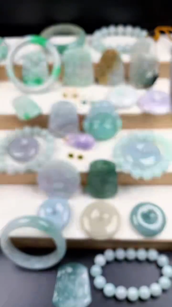 颈饰未镶嵌翡翠颈饰未镶嵌缅甸天然翡翠吊坠