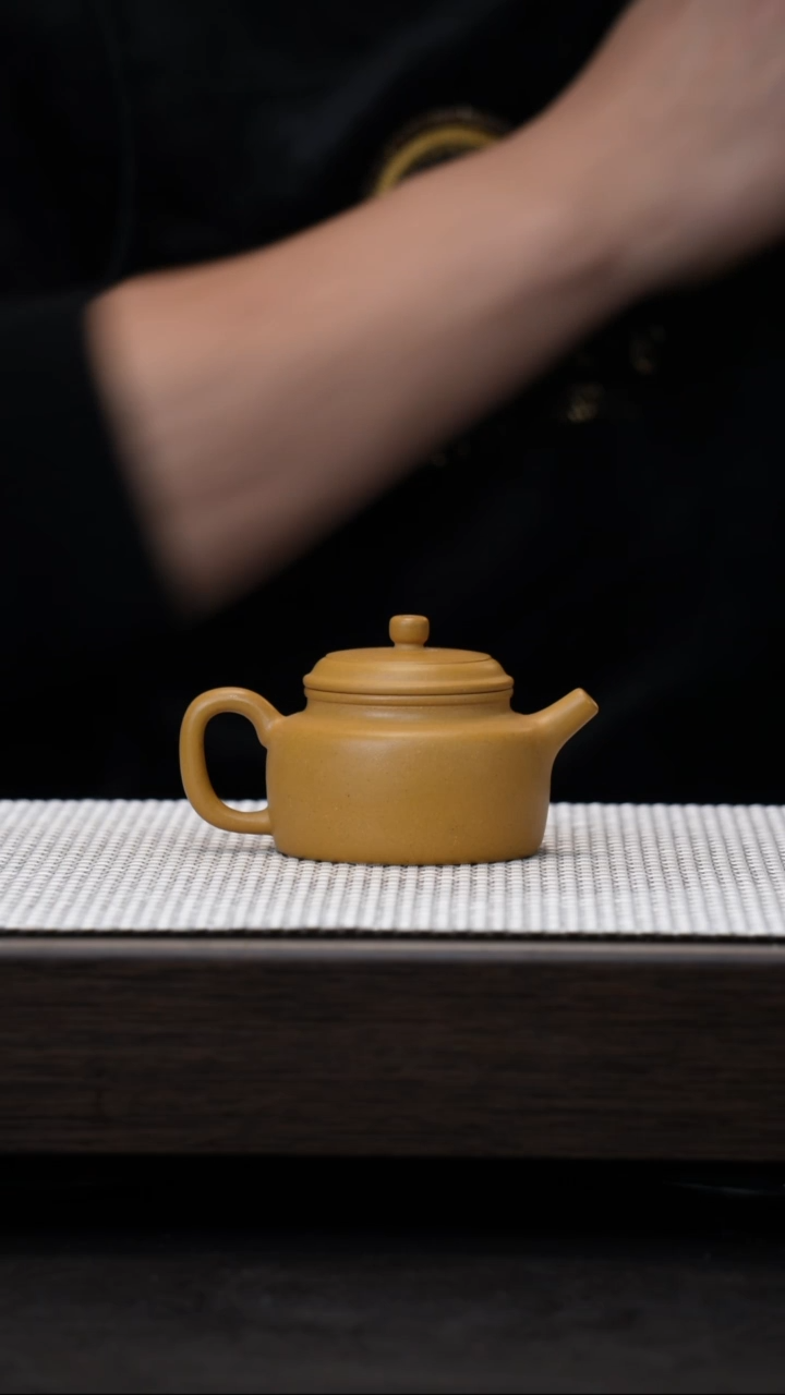 【闪购商品】紫砂茶壶原矿紫砂壶黄金段德中110cc