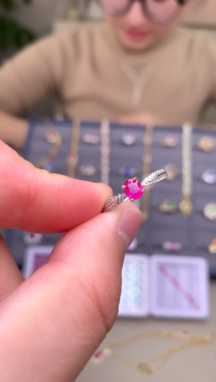 银S925镶嵌戒指红宝石戒指