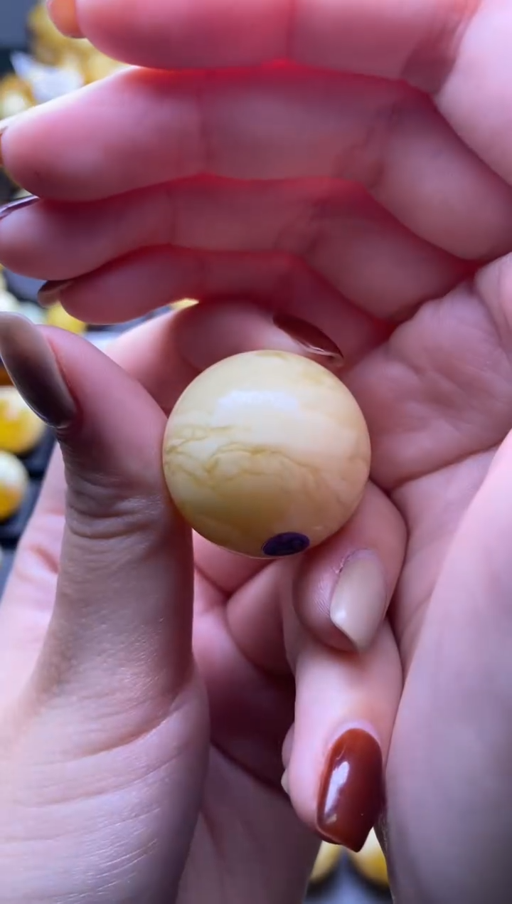 【闪购商品】琥珀裸石未镶嵌大小姐珠宝严选58