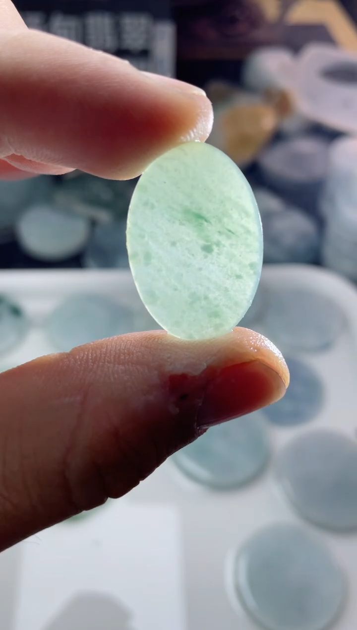 【闪购商品】翡翠颈饰未镶嵌2190......