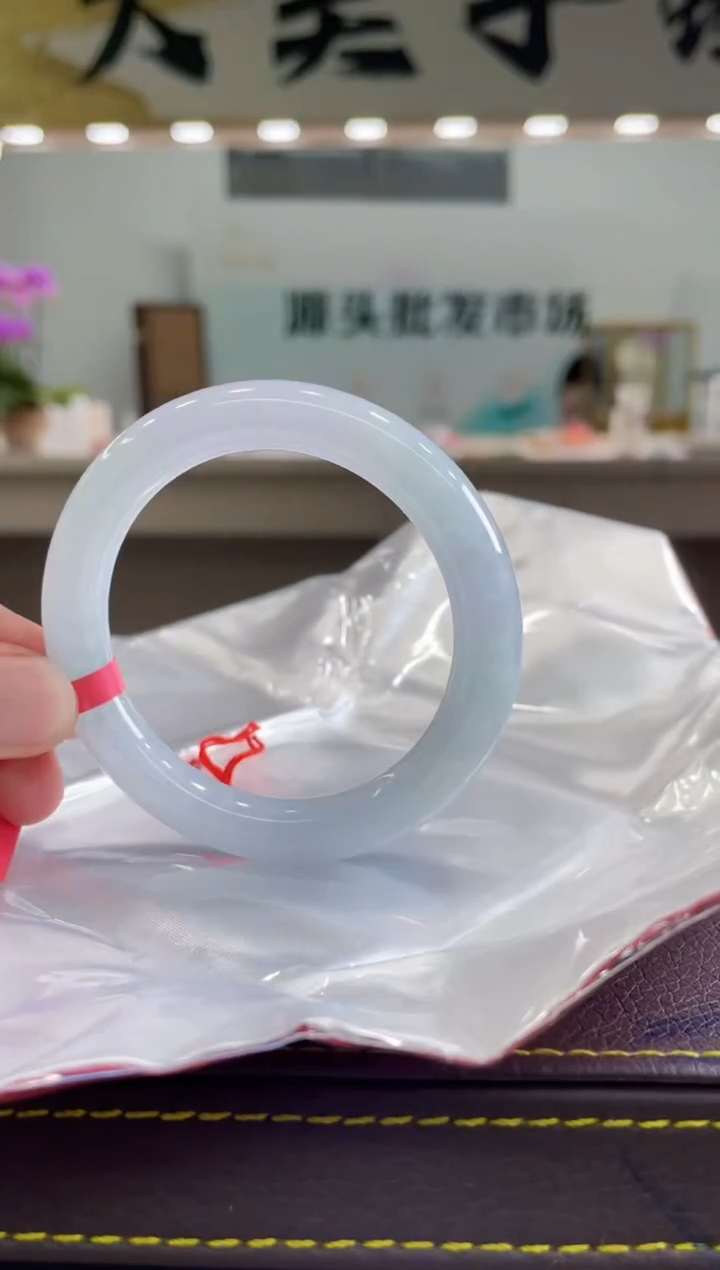 【闪购商品】翡翠手镯未镶嵌手镯