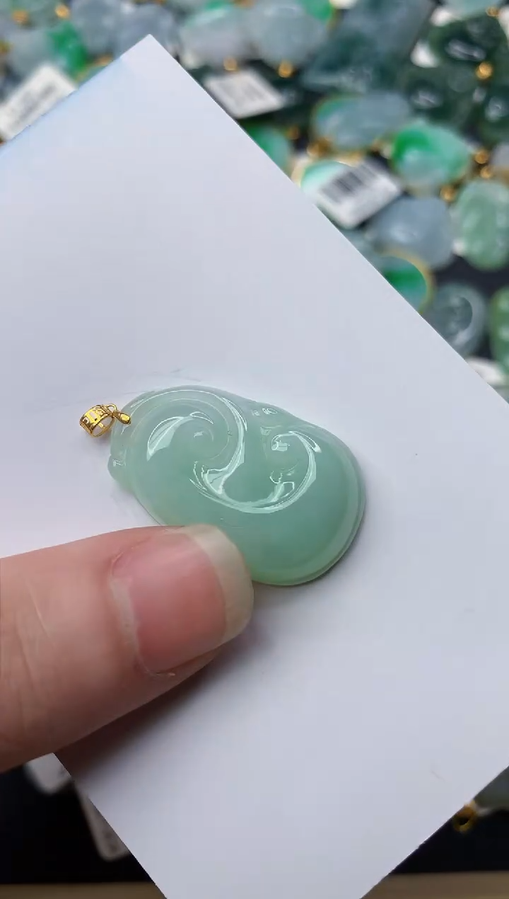 【闪购商品】翡翠颈饰18K金镶嵌6...........