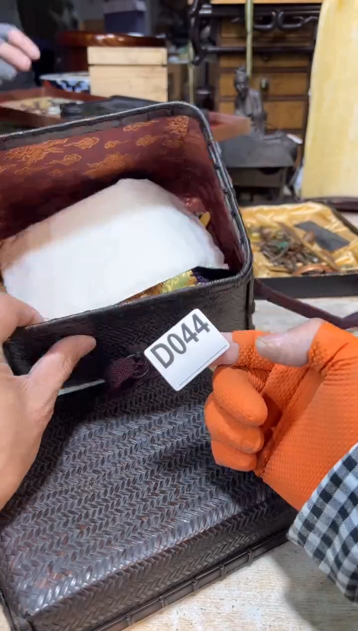 直播定闪专用链接发**丽直播定闪专用链接