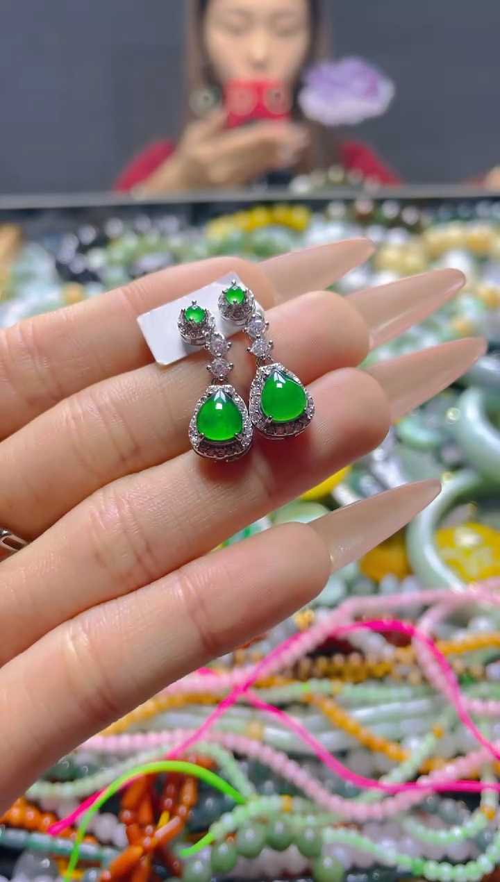 颈饰未镶嵌翡翠/S/翡翠A货，一件也是批发价