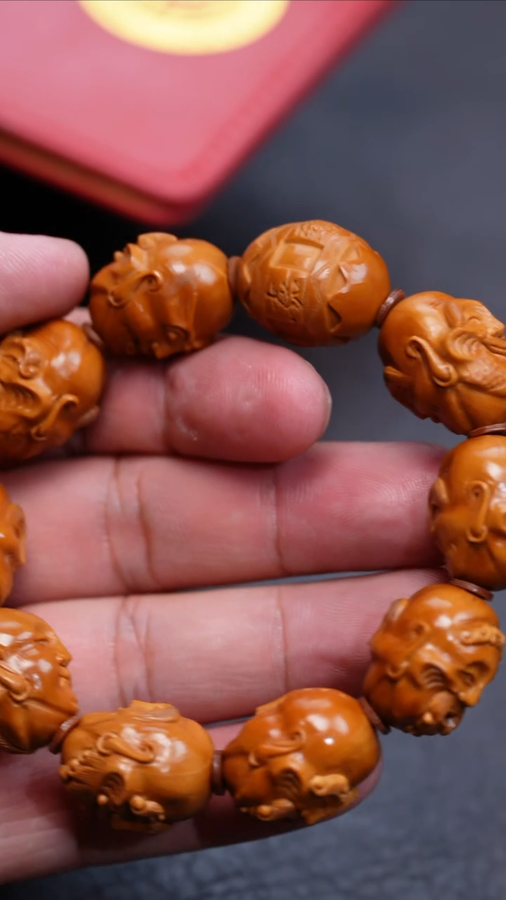 【闪购商品】橄榄核手串/手链1.7十八罗汉半手工雕刻