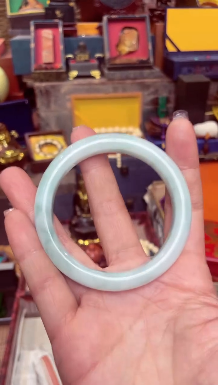 【闪购商品】翡翠手镯未镶嵌             
