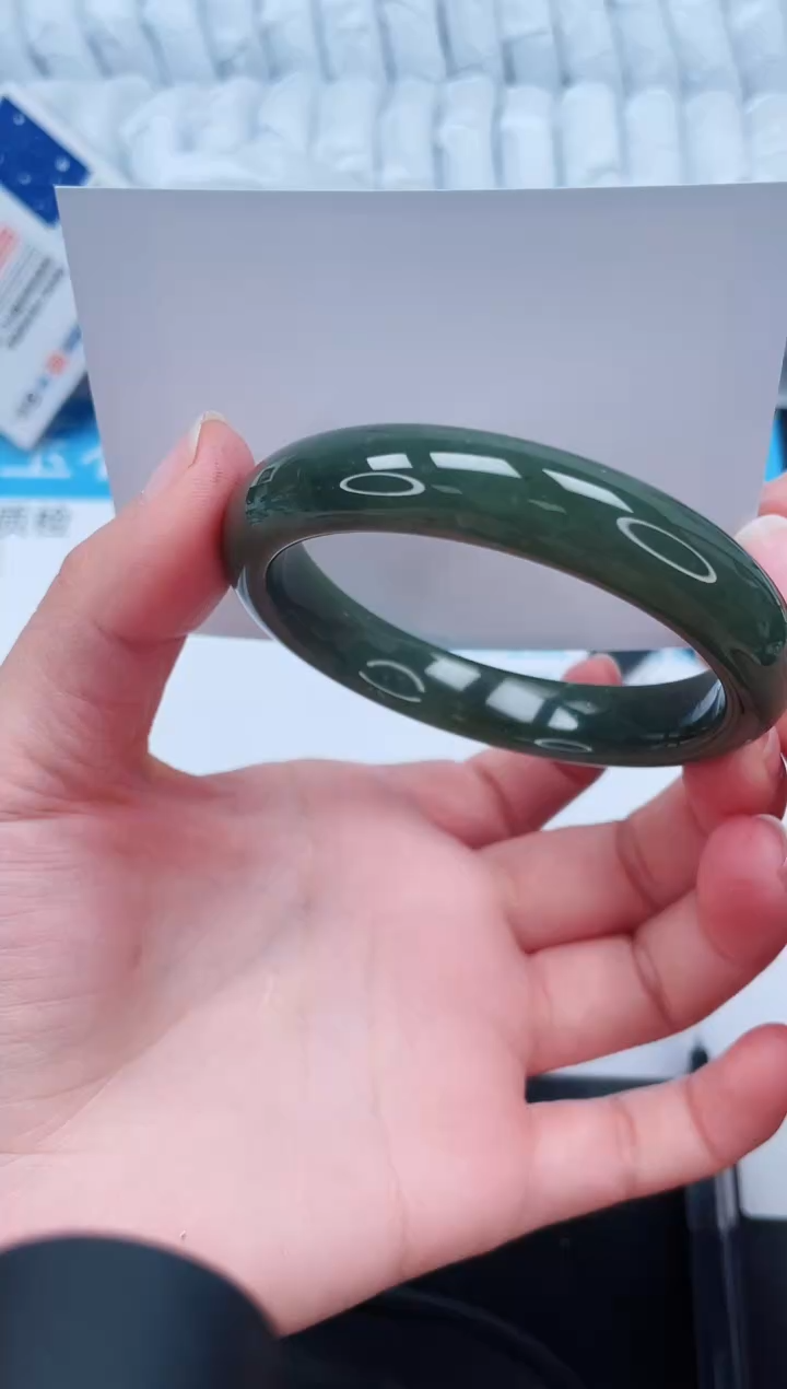 【闪购商品】石英质玉手镯未镶嵌308-56.7