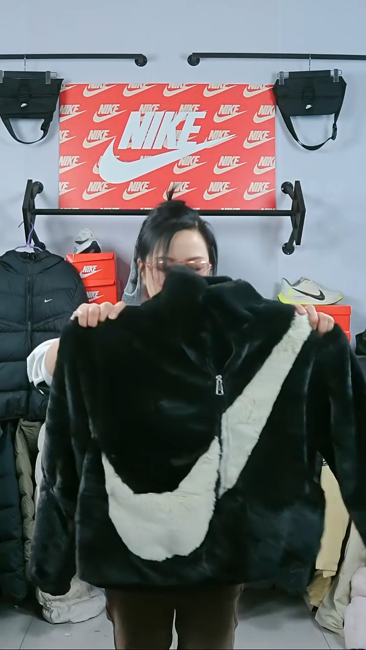 1163闪购编码Nike/Jordan运动衣以直播间过款为准尺码S