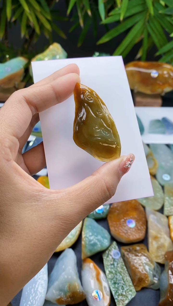 【闪购商品】定制翡翠未镶嵌翡翠