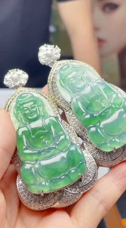 翡翠未镶嵌颈饰多样性发货 (只发一件) *MC125