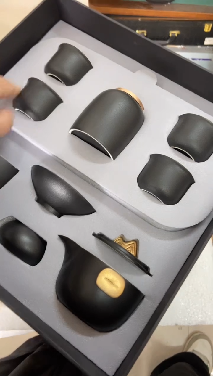 杯子瓷无运费险不带礼盒略有瑕疵有点脏介意勿拍