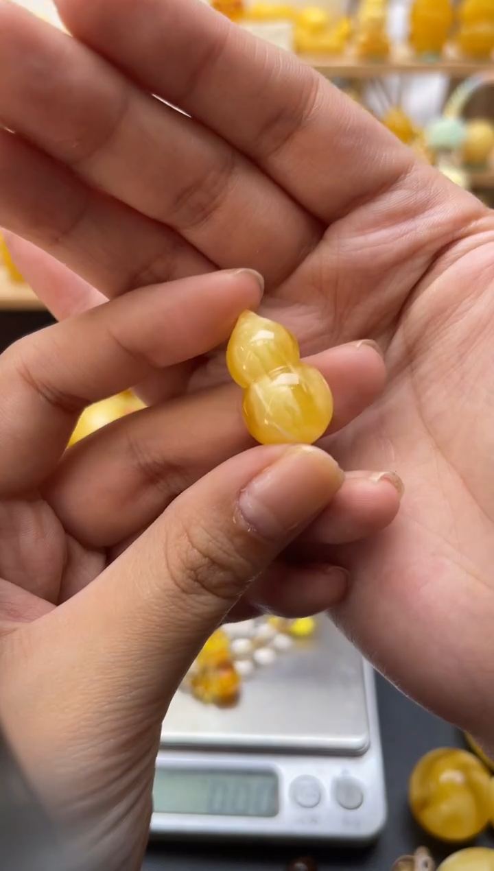 琥珀未镶嵌珠宝奇石089琥珀蜜蜡微瑕