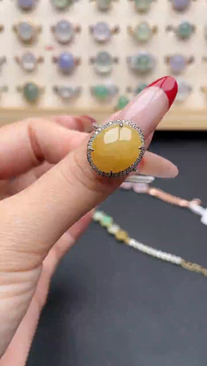 【闪购商品】翡翠戒指银S925镶嵌一物一证一礼盒